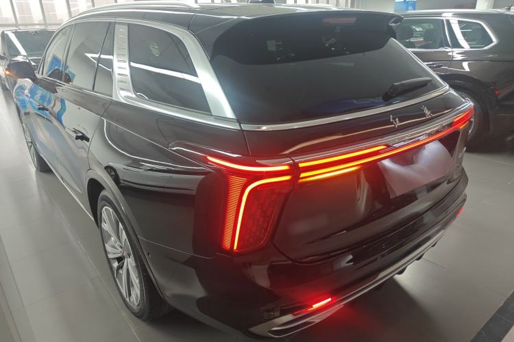 Used Hongqi E-HS9 2022 660 km Range Flagway Edition Six Seats Rear Left 45 Deg