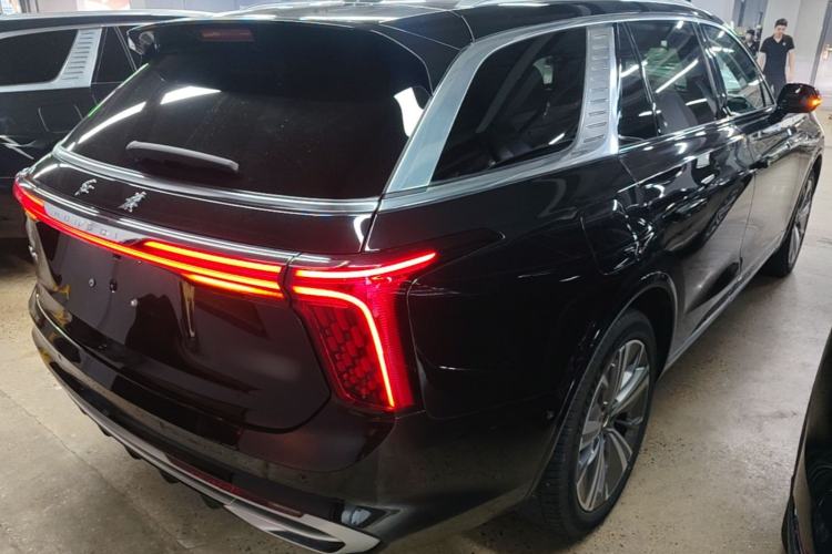 Used Hongqi E-HS9 2022 690 km Range Flagship Edition Six Seats Rear Right 45 Deg