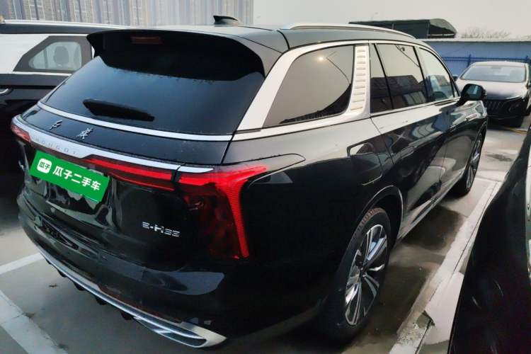 Used Hongqi E-HS9 2022 690 km Range Flagship Edition Six Seats Rear Right 45 Deg