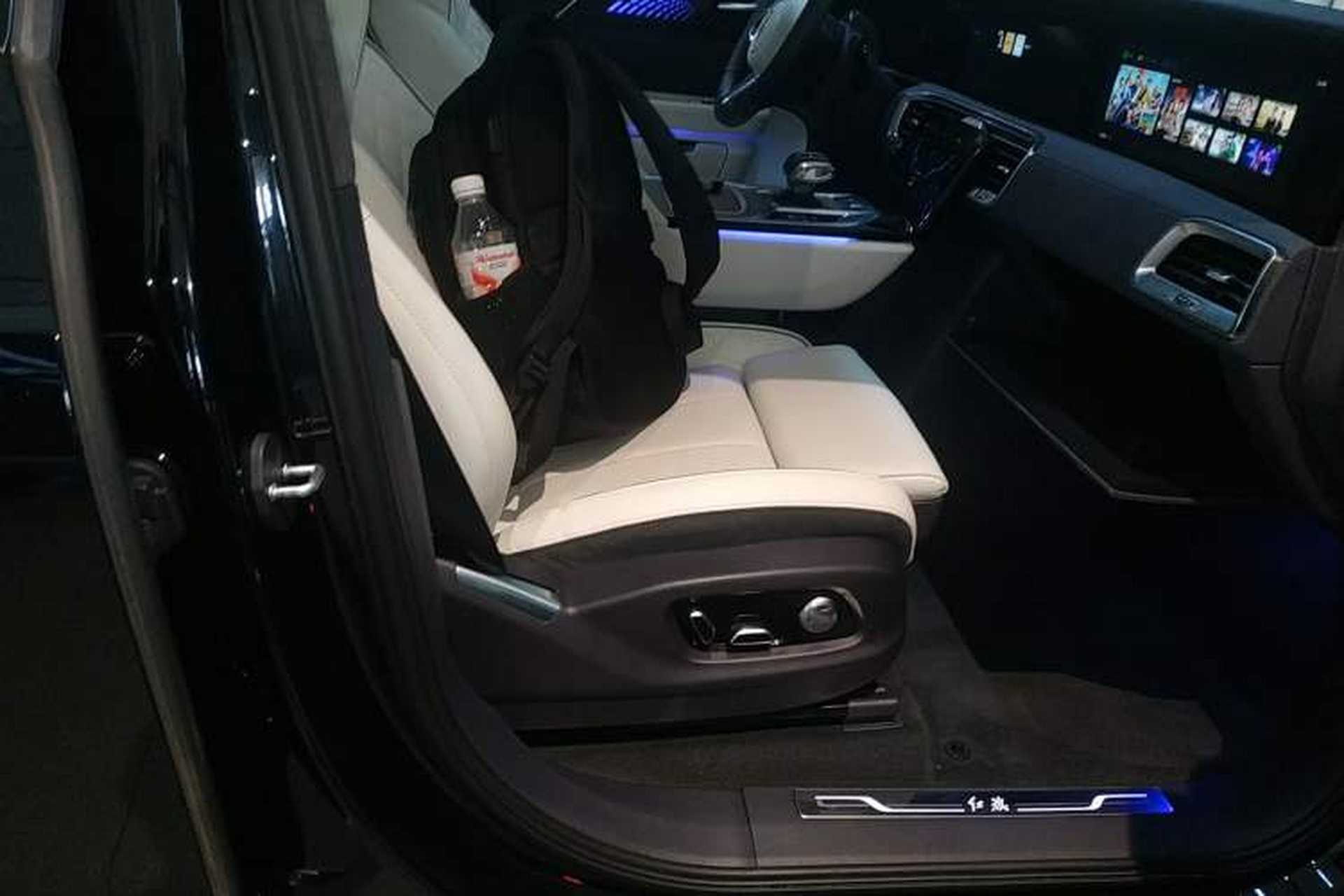 Used Hongqi E-HS9 2022 660 km Range Flagship Edition Four Seats Right Front Seat