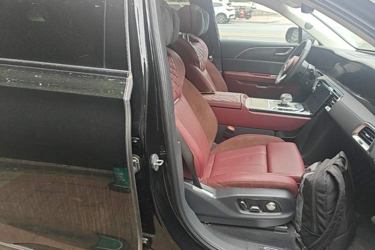 Used Hongqi E-HS9 2022 690 km Range Flagship Edition Six Seats Right Front Seat