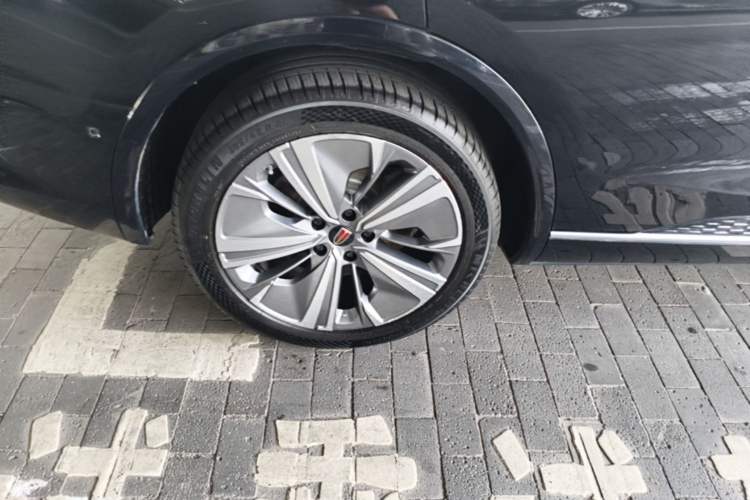 Used Hongqi E-HS9 2022 690 km Range Flagship Edition Six Seats Right Rear Wheel Hub