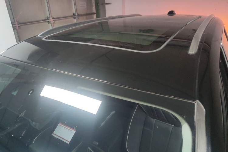 Used Hongqi E-HS9 2022 690 km Range Flagship Edition Six Seats Roof