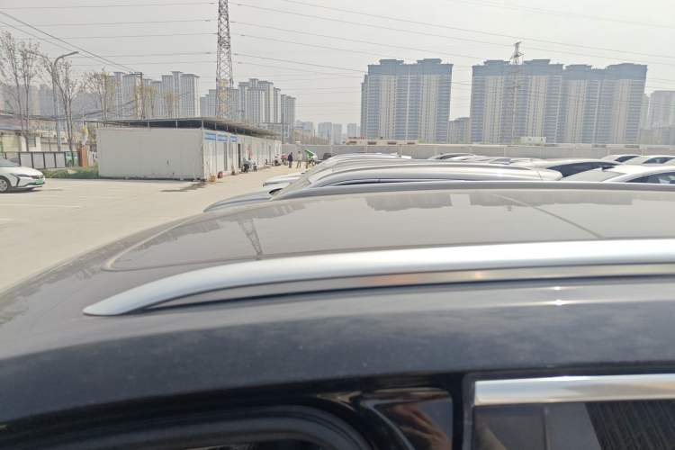 Used Hongqi E-HS9 2022 660 km Range Flagway Edition Six Seats Roof