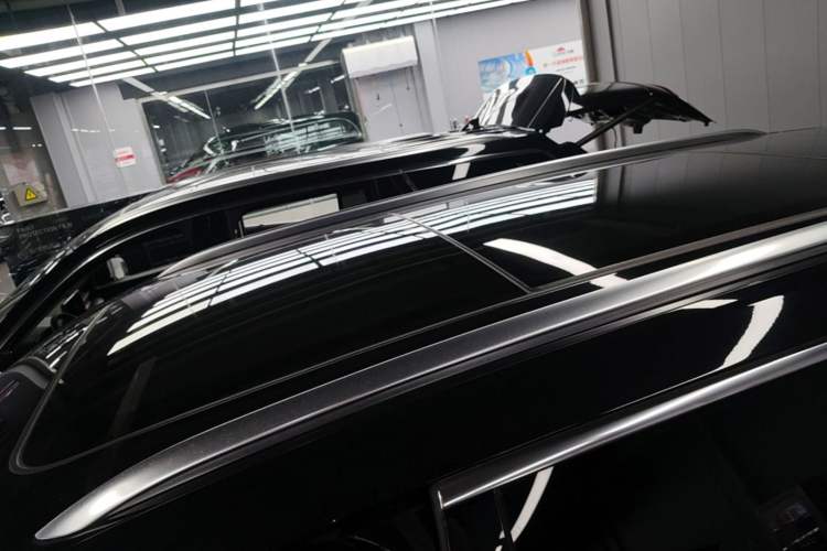 Used Hongqi E-HS9 2022 690 km Range Flagship Edition Six Seats Roof