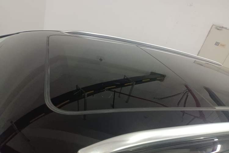 Used Hongqi E-HS9 2022 660 km Range Flagway Edition Six Seats Roof