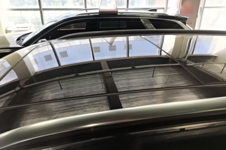 Used Hongqi E-HS9 2022 660 km Range Flagway Edition Six Seats Roof