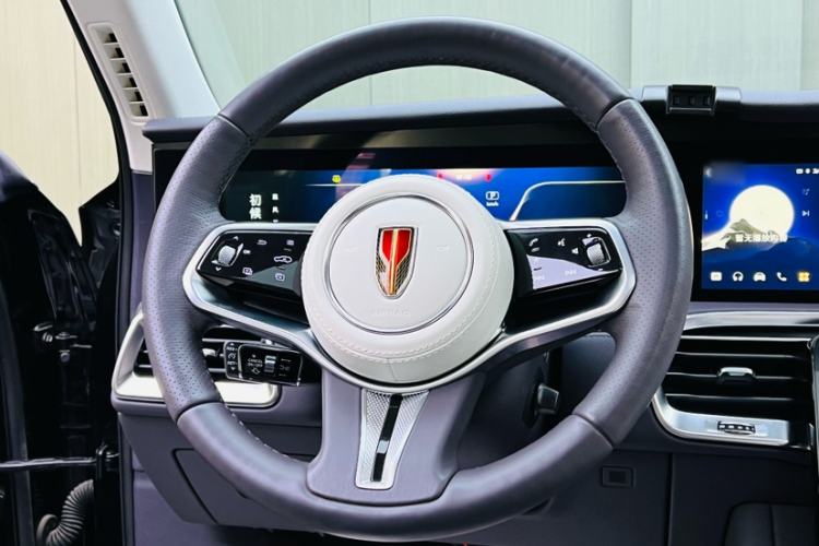 Used Hongqi E-HS9 2022 690 km Range Flagship Edition Six Seats Steering Wheel
