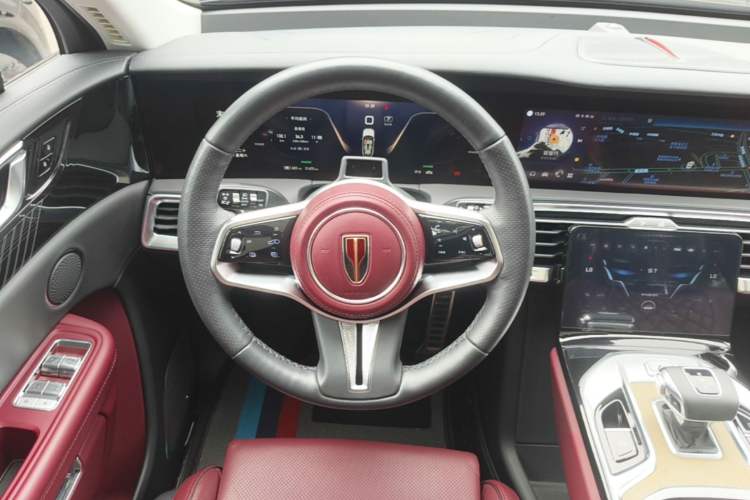 Used Hongqi E-HS9 2022 660 km Range Flagway Edition Six Seats Steering Wheel