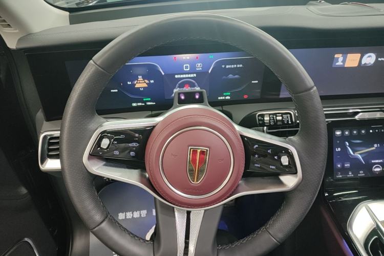 Used Hongqi E-HS9 2022 660 km Range Flagway Edition Six Seats Steering Wheel