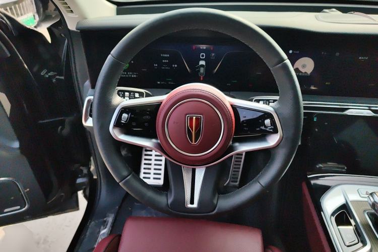 Used Hongqi E-HS9 2022 690 km Range Flagship Edition Six Seats Steering Wheel