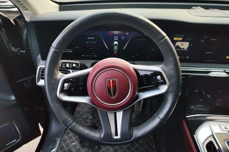 Used Hongqi E-HS9 2022 690 km Range Flagship Edition Six Seats Steering Wheel