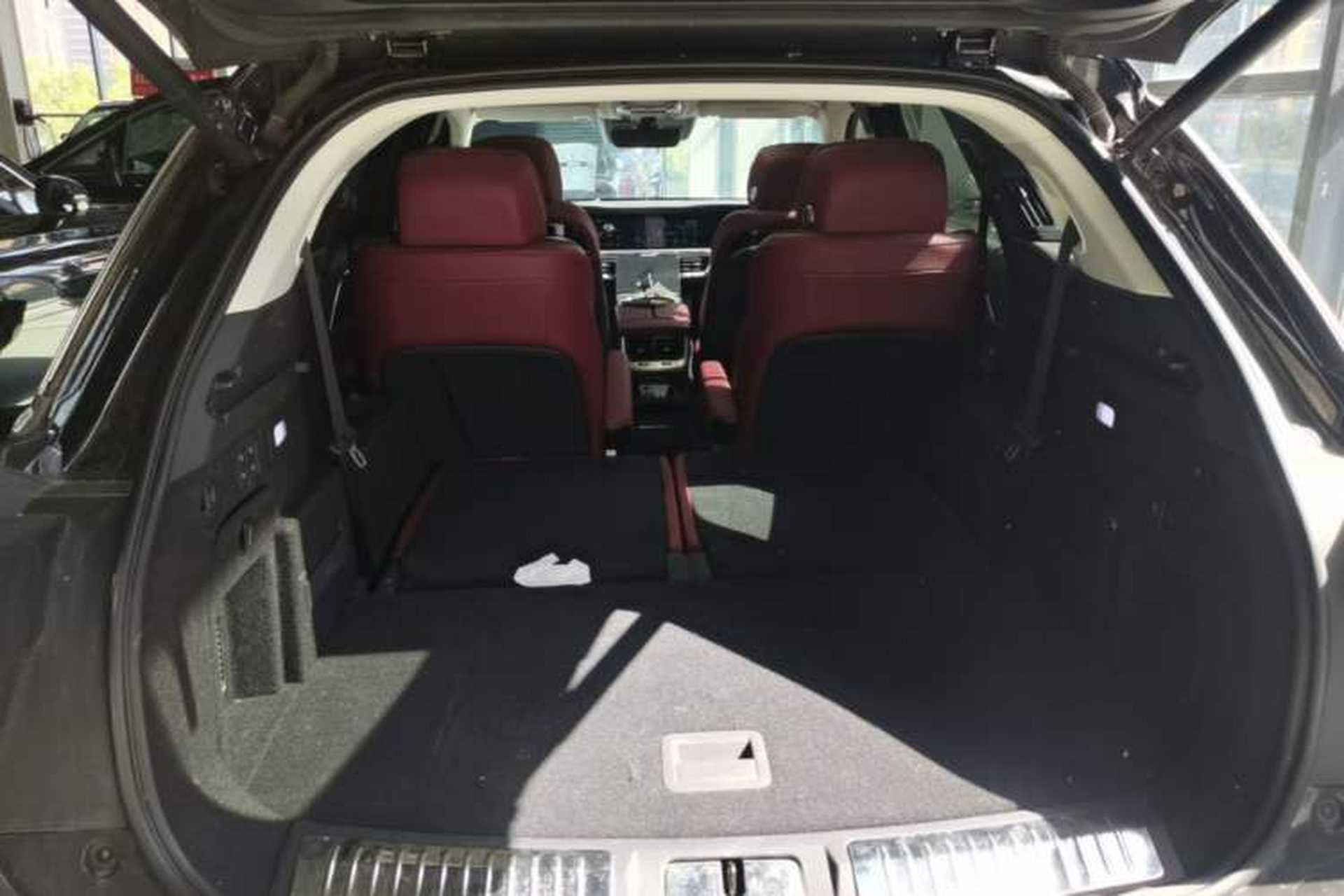 Used Hongqi E-HS9 2022 690 km Range Flagship Edition Six Seats Trunk
