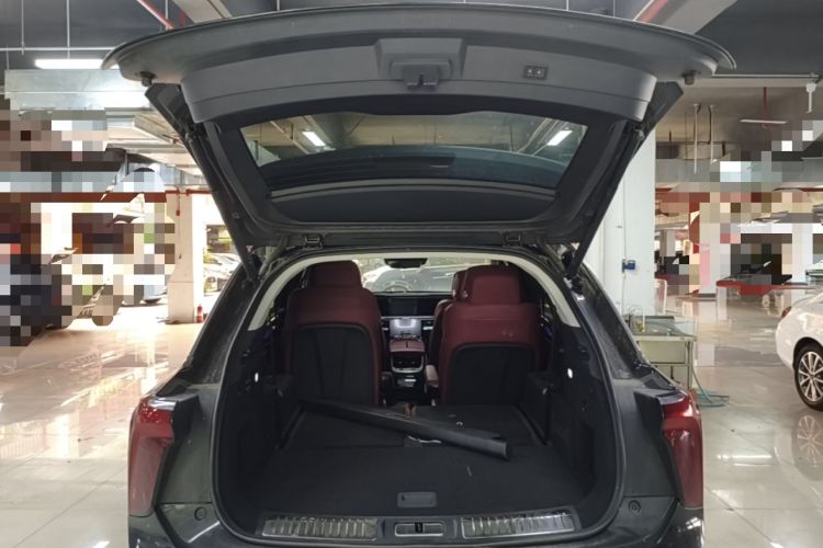 Used Hongqi E-HS9 2022 690 km Range Flagship Edition Six Seats Trunk