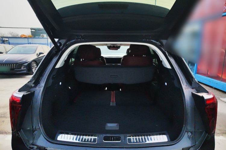 Used Hongqi E-HS9 2022 690 km Range Flagship Edition Six Seats Trunk