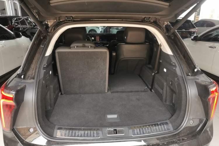 Used Hongqi E-HS9 2022 690 km Range Flagship Edition Six Seats Trunk