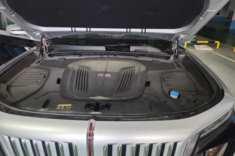 Used Hongqi E-HS9 2022 690 km Range Flagship Edition Six Seats Engine Bay