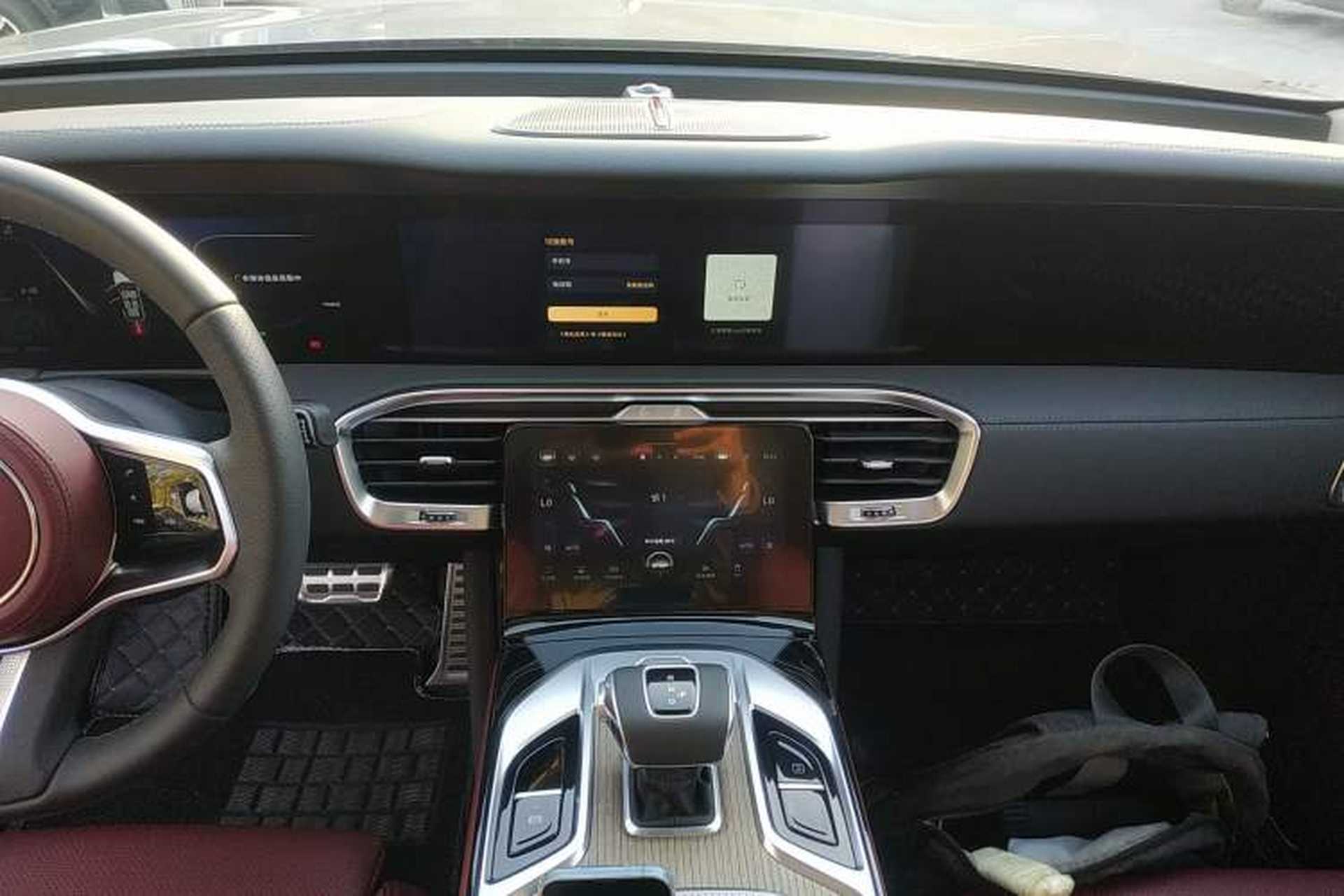Used Hongqi E-HS9 2022 690 km Range Flagship Edition Six Seats Audio And AC Panel