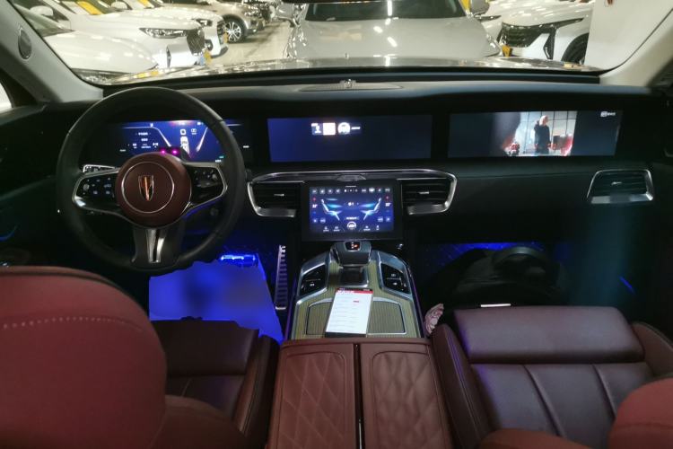 Used Hongqi E-HS9 2022 660 km Range Flagway Edition Six Seats Center Console