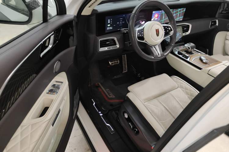 Used Hongqi E-HS9 2022 660 km Range Flagship Edition Four Seats Driver Seat