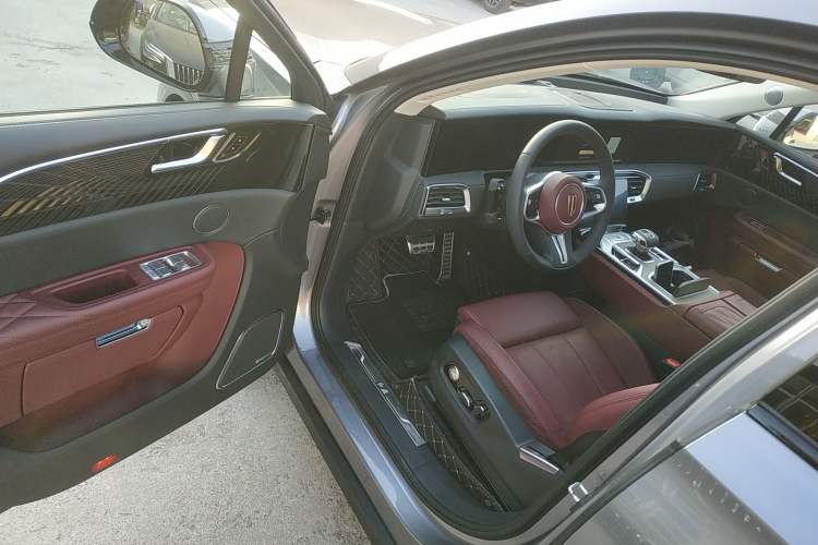 Used Hongqi E-HS9 2022 690 km Range Flagship Edition Six Seats Driver Seat