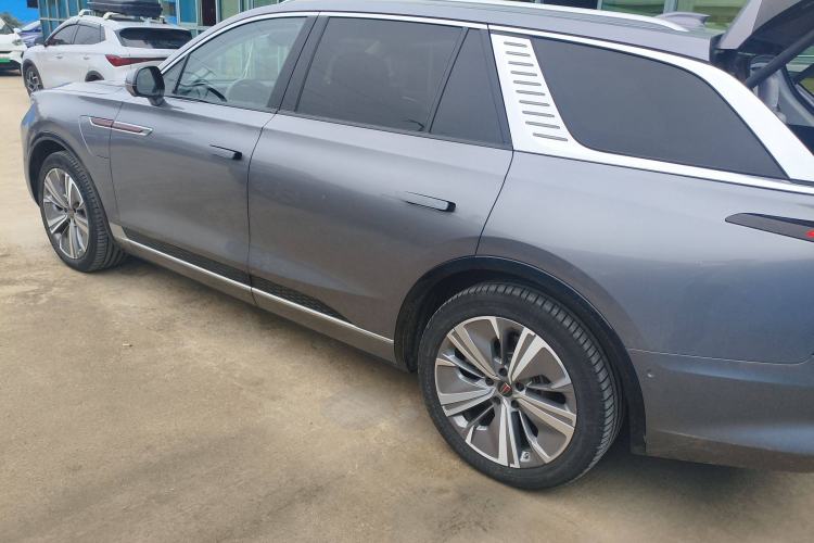 Used Hongqi E-HS9 2022 690 km Range Flagship Edition Six Seats Exterior 3