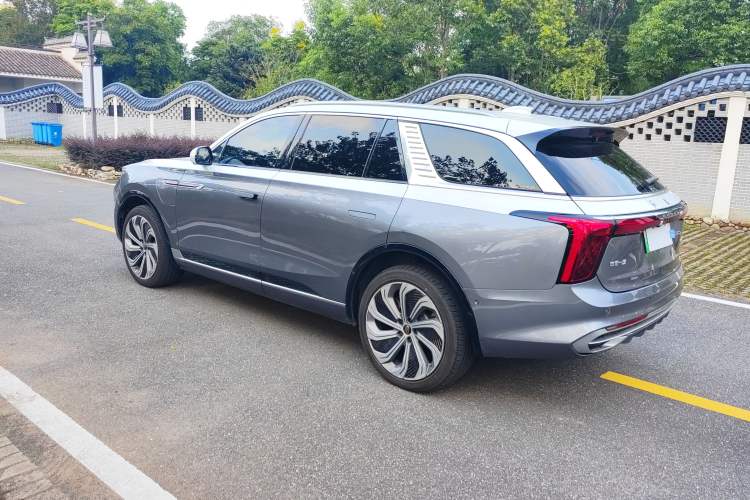 Used Hongqi E-HS9 2022 660 km Range Flagship Edition Four Seats Exterior 3