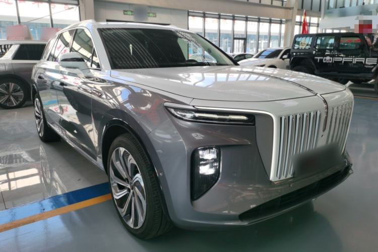 Used Hongqi E-HS9 2022 660 km Range Flagship Edition Four Seats Front Right 45 Deg