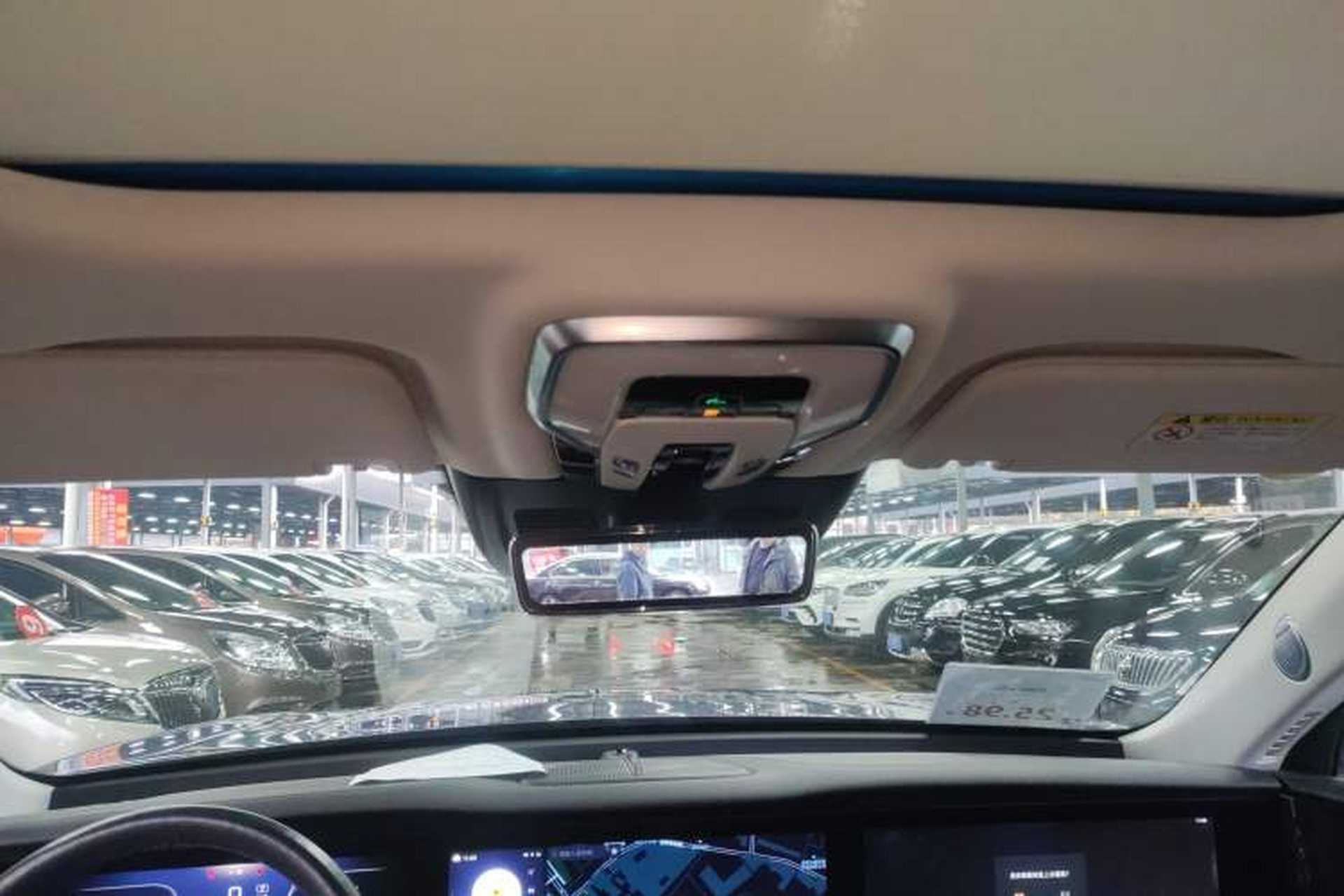 Used Hongqi E-HS9 2022 660 km Range Flagway Edition Six Seats Headliner