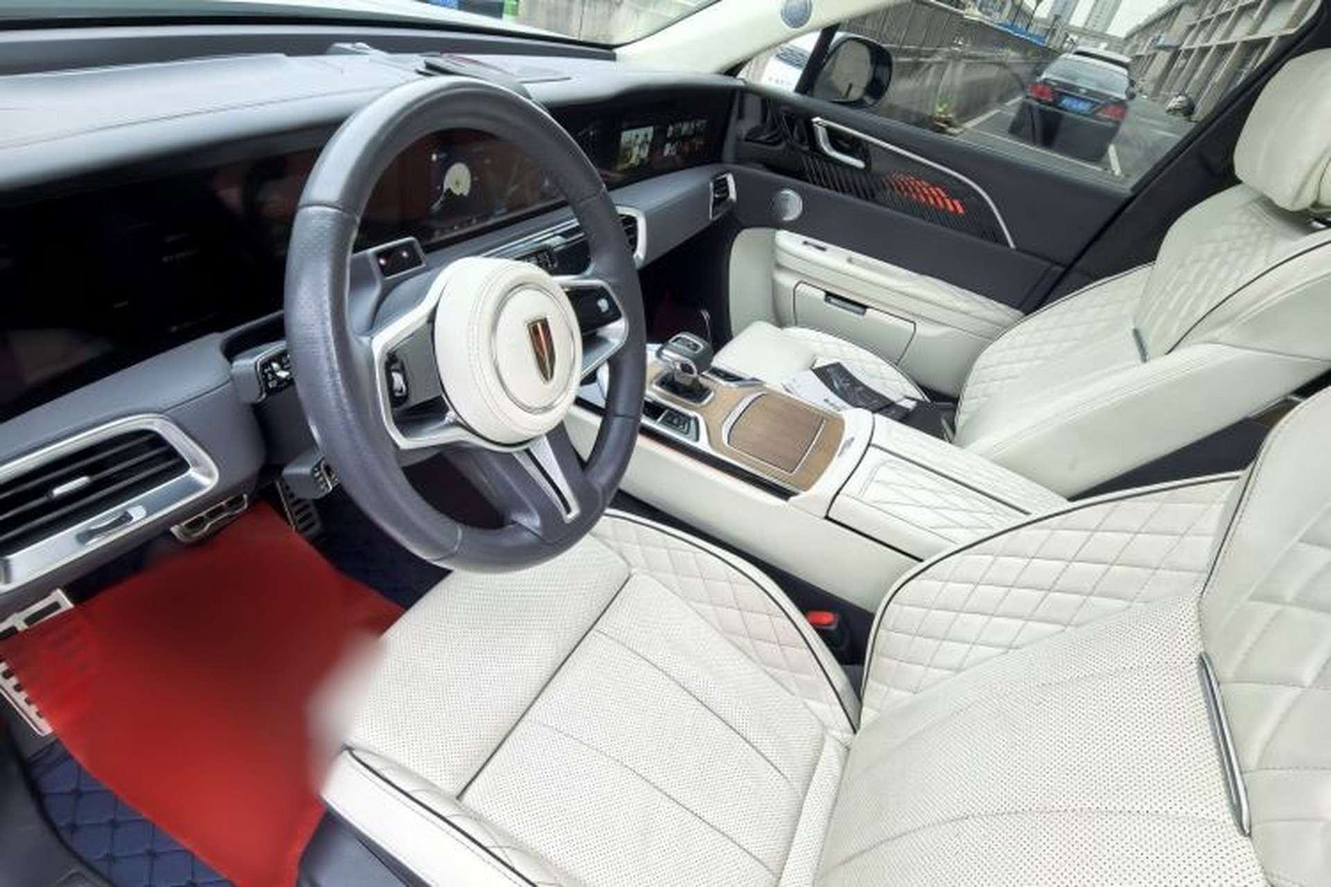 Used Hongqi E-HS9 2022 660 km Range Flagship Edition Four Seats Interior 12