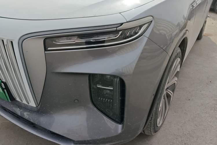 Used Hongqi E-HS9 2022 660 km Range Flagship Edition Four Seats Left Front Headlight