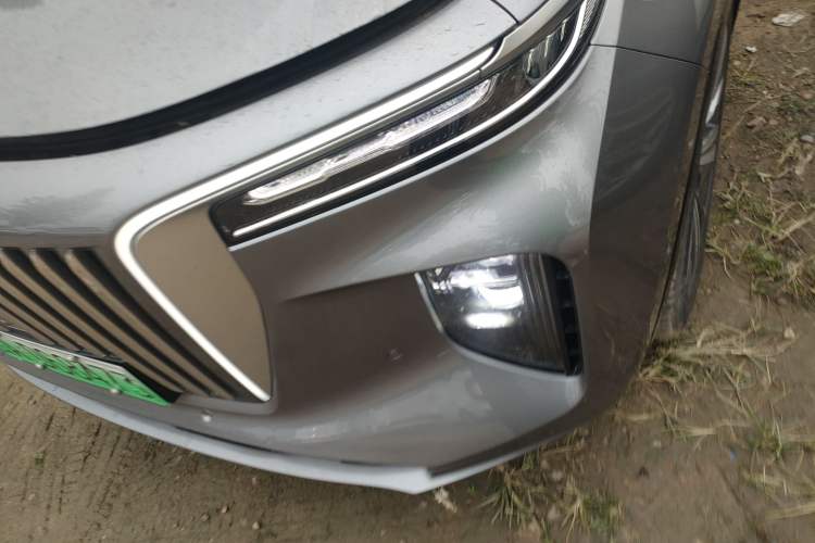 Used Hongqi E-HS9 2022 690 km Range Flagship Edition Six Seats Left Front Headlight