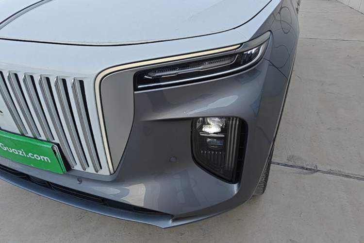 Used Hongqi E-HS9 2022 660 km Range Flagship Edition Four Seats Left Front Headlight