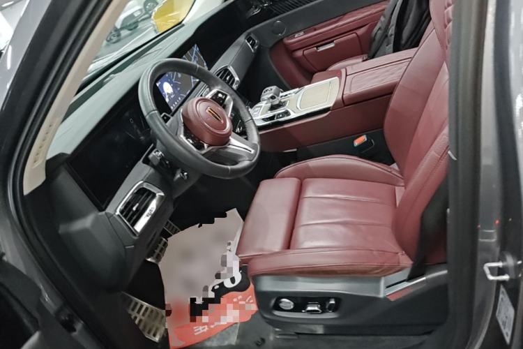 Used Hongqi E-HS9 2022 660 km Range Flagway Edition Six Seats Left Front Seat