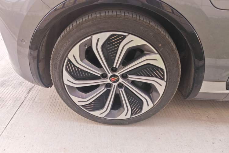 Used Hongqi E-HS9 2022 660 km Range Flagship Edition Four Seats Left Front Wheel Hub