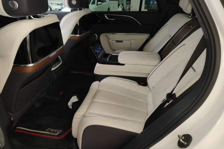 Used Hongqi E-HS9 2022 660 km Range Flagship Edition Four Seats Left Rear Seat