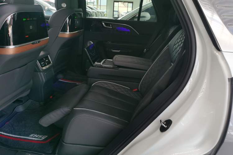 Used Hongqi E-HS9 2022 660 km Range Flagship Edition Four Seats Left Rear Seat