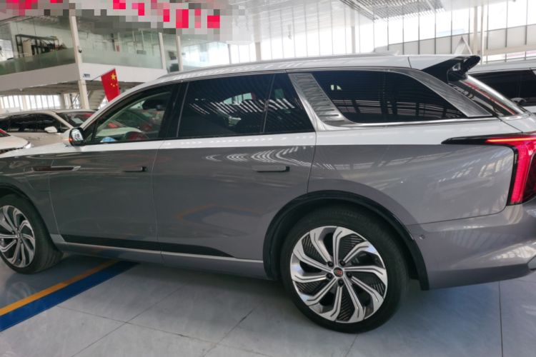 Used Hongqi E-HS9 2022 660 km Range Flagship Edition Four Seats Left Side