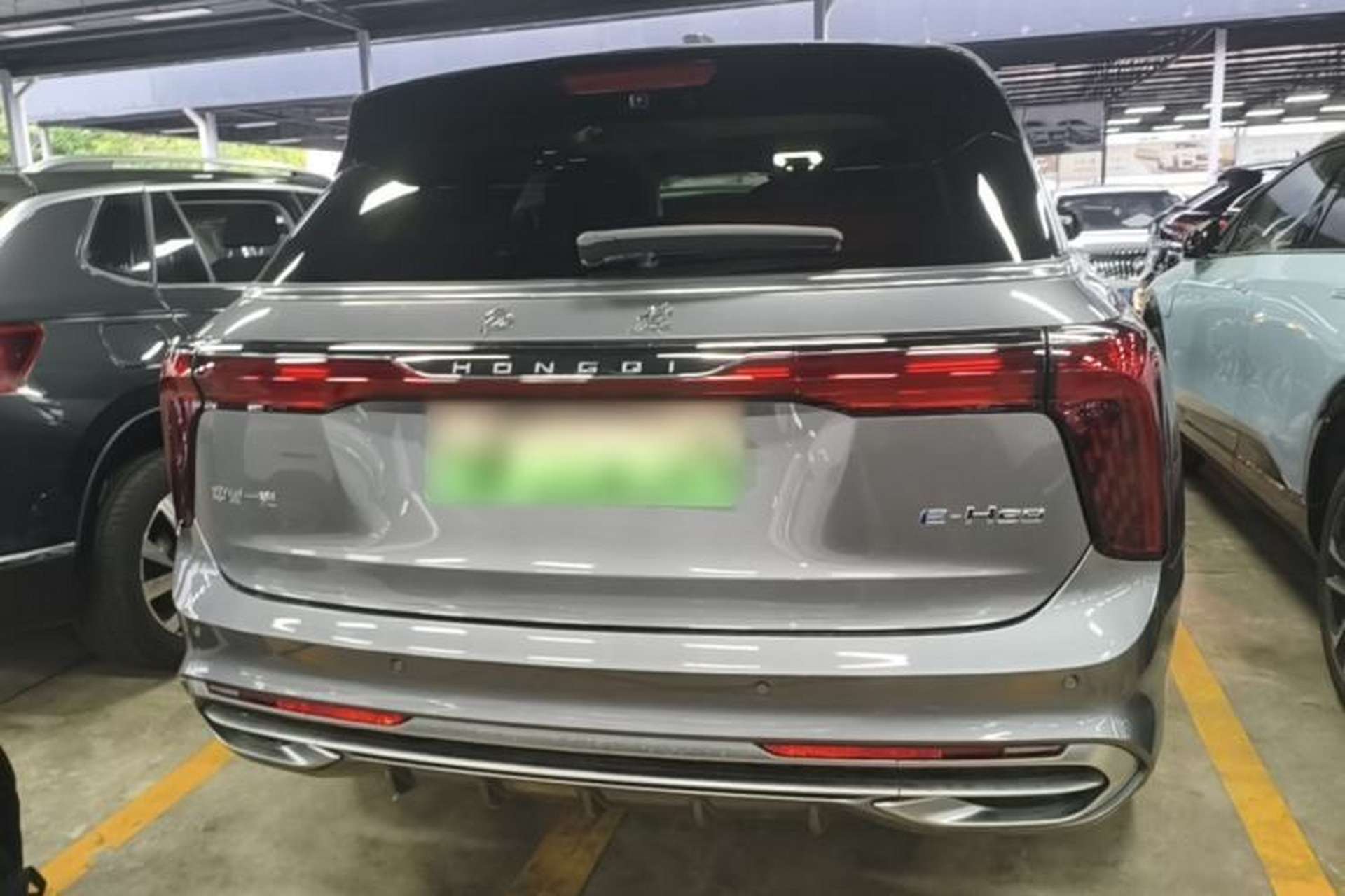 Used Hongqi E-HS9 2022 660 km Range Flagway Edition Six Seats Rear