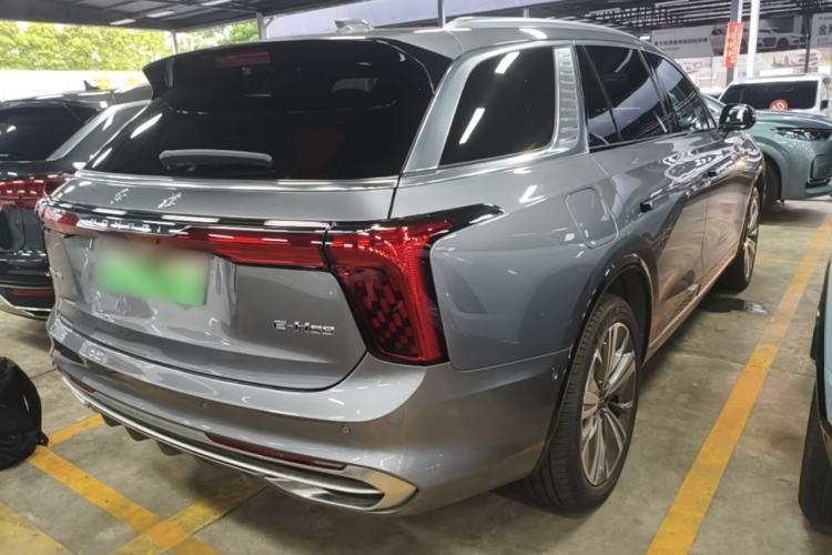 Used Hongqi E-HS9 2022 660 km Range Flagway Edition Six Seats Rear Right 45 Deg