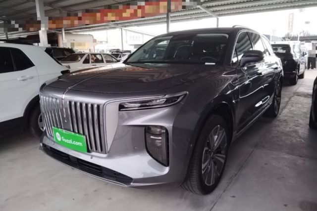 Hongqi E-HS9 2022 690 km Range Flagship Edition Six Seats с пробегом