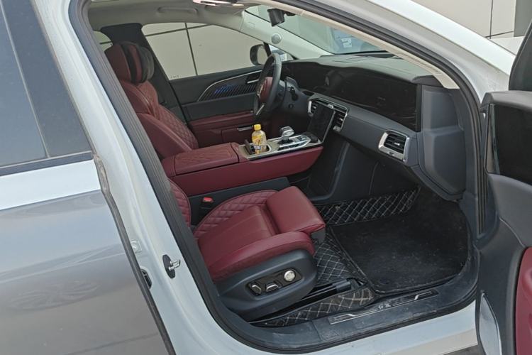 Used Hongqi E-HS9 2022 660 km Range Flagship Edition Four Seats Right Front Seat