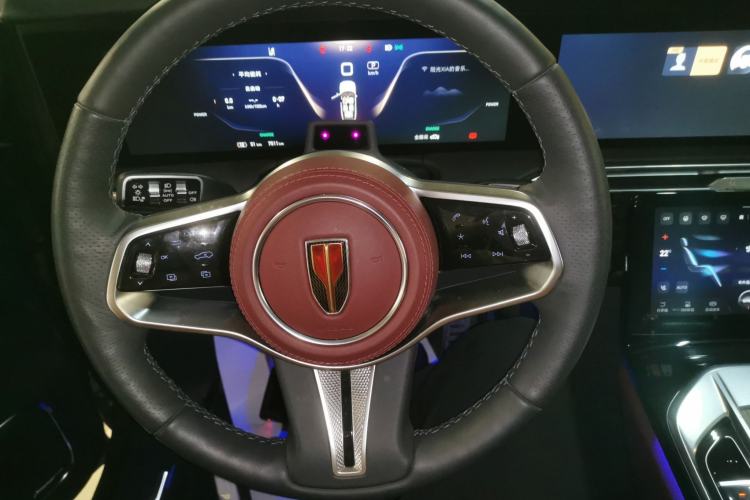 Used Hongqi E-HS9 2022 660 km Range Flagway Edition Six Seats Steering Wheel