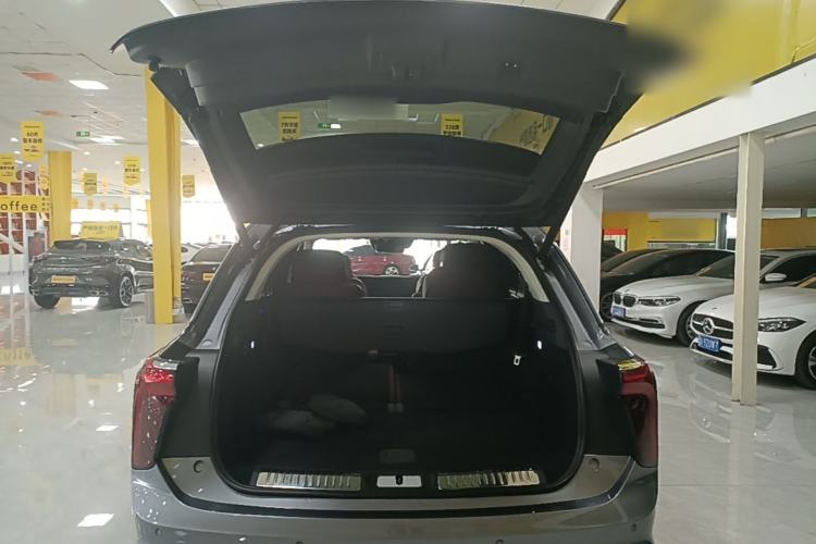 Used Hongqi E-HS9 2022 660 km Range Flagway Edition Six Seats Trunk