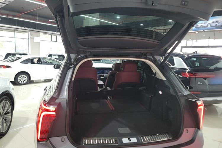 Used Hongqi E-HS9 2022 660 km Range Flagway Edition Six Seats Trunk