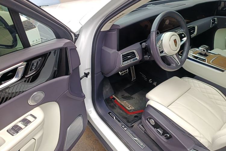 Used Hongqi E-HS9 2022 660 km Range Flagship Edition Four Seats Driver Seat