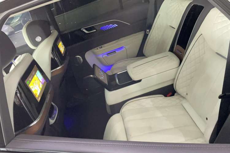 Used Hongqi E-HS9 2022 660 km Range Flagship Edition Four Seats Interior 3