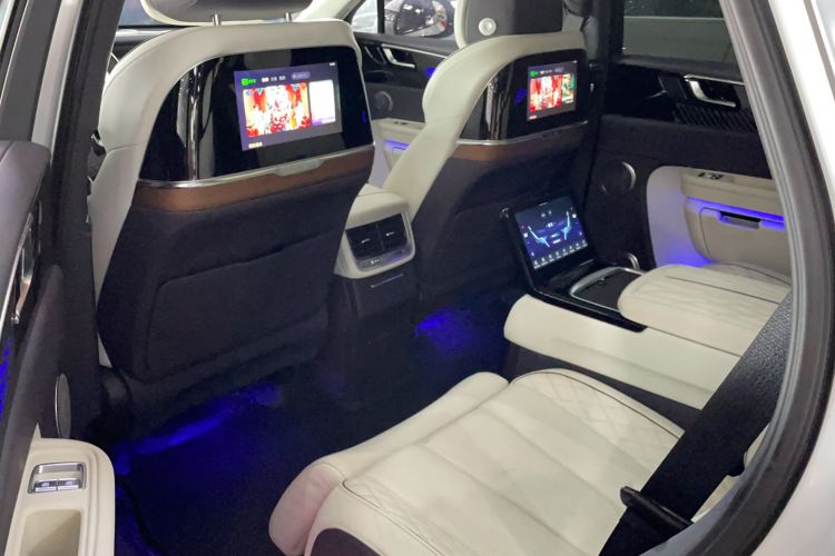 Used Hongqi E-HS9 2022 660 km Range Flagship Edition Four Seats Interior 4