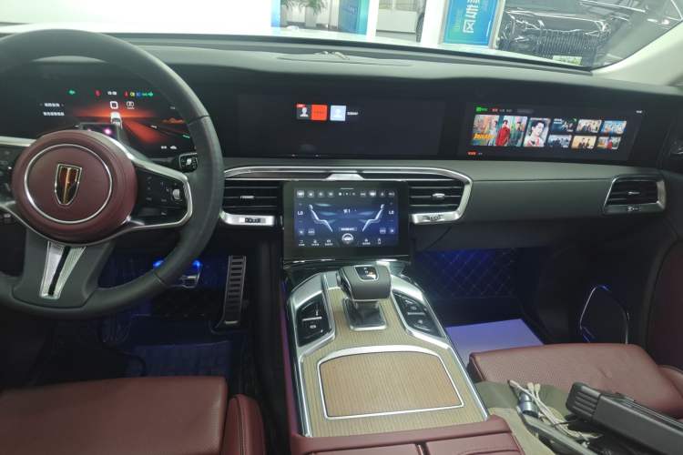 Used Hongqi E-HS9 2022 660 km Range Flagway Edition Six Seats Audio And AC Panel