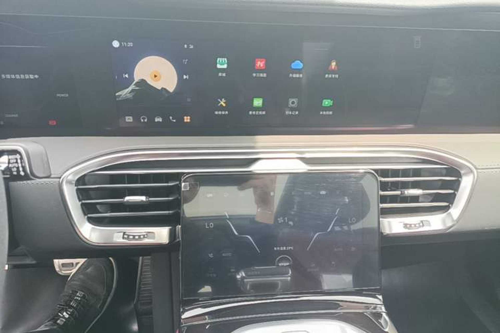 Used Hongqi E-HS9 2022 690 km Range Flagship Edition Six Seats Audio And AC Panel